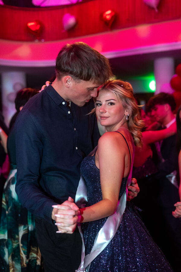 Untitled Fotograf maturitní plesy České Budějovice – ZERRY